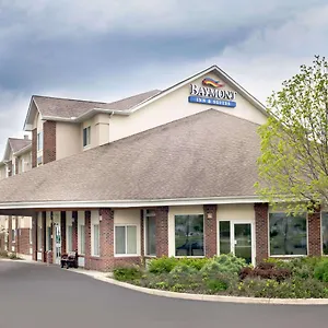Baymont By Wyndham Columbus/rickenbacker Hotel